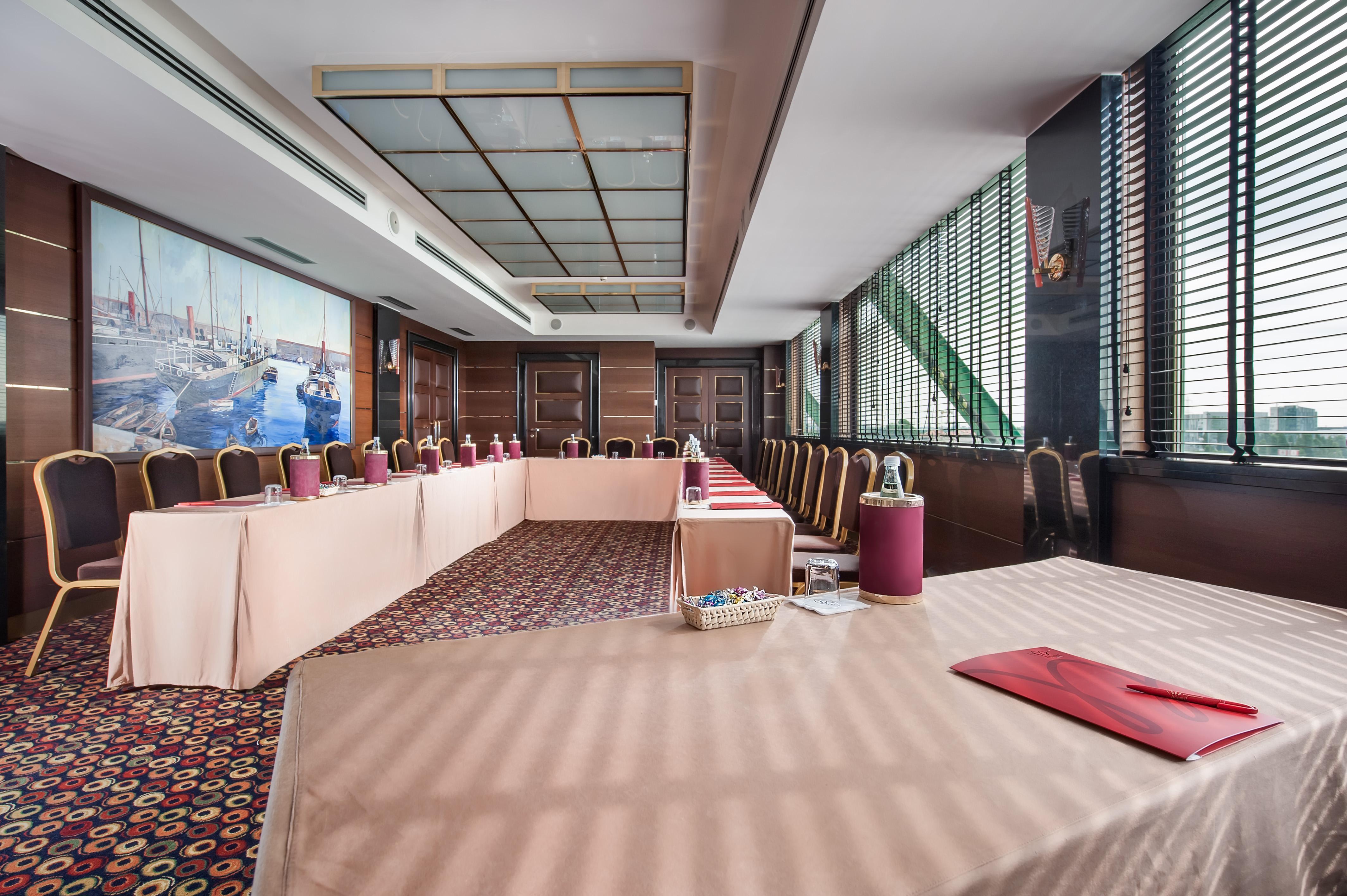 Royal Garden Milano Hotel